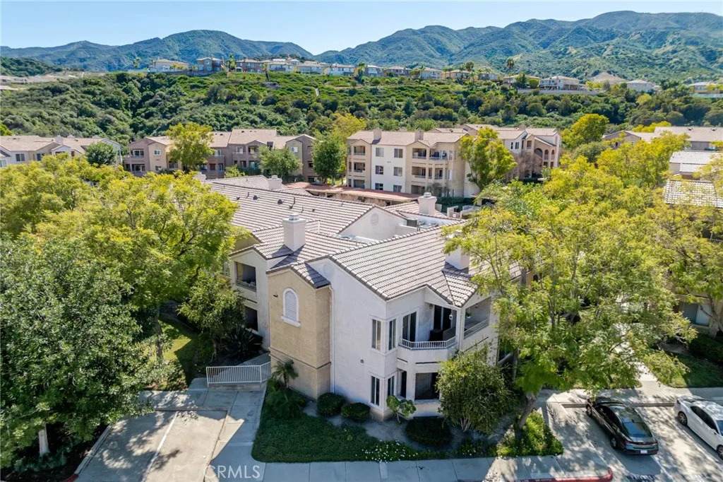 2400 Del Mar Way - Photo 1