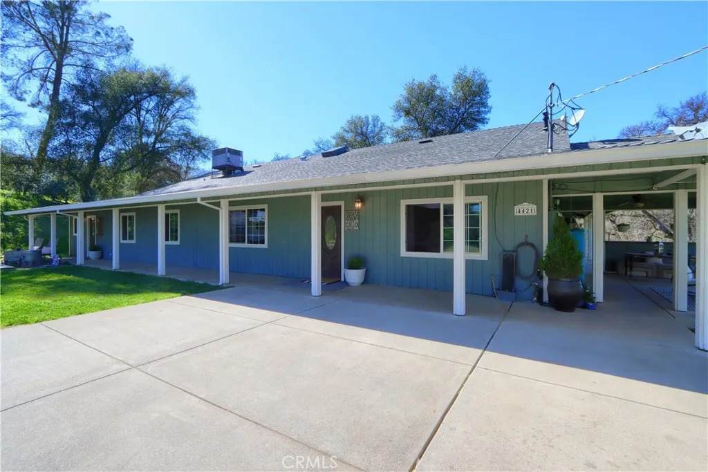 4421 Scrubby Oak - Photo 1