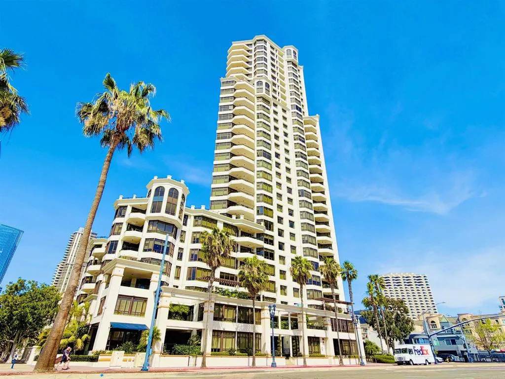 700 Harbor Drive - Photo 1