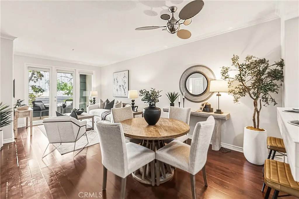 2233 Martin - Photo 1