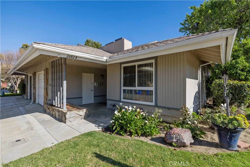 26824 Circle Of The Oaks - Photo 1
