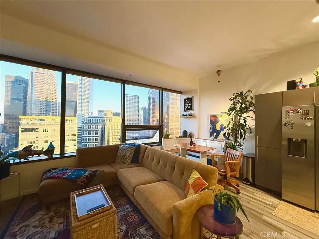 1100 Wilshire Blvd - Photo 1