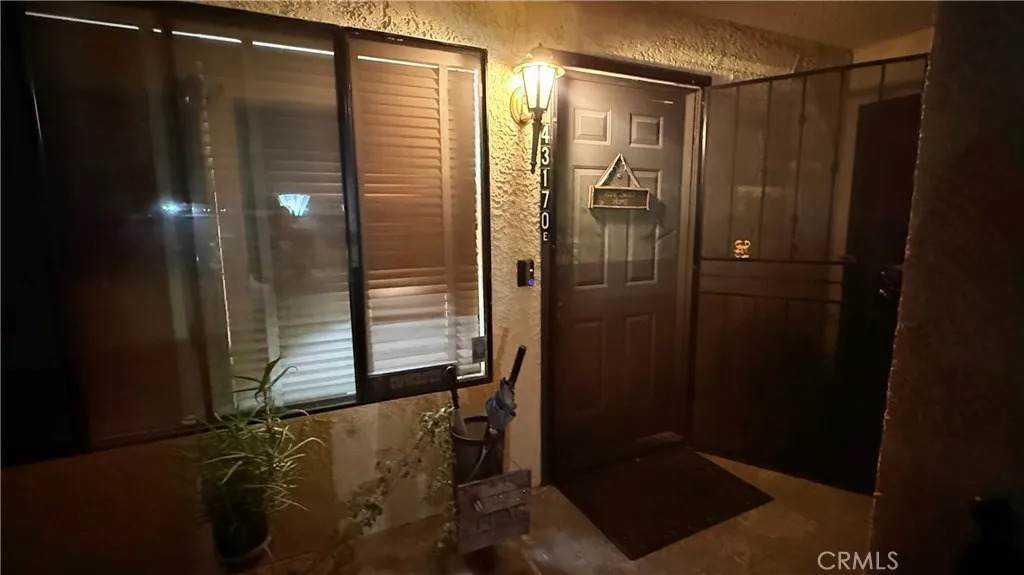 43170 Wall - Photo 1
