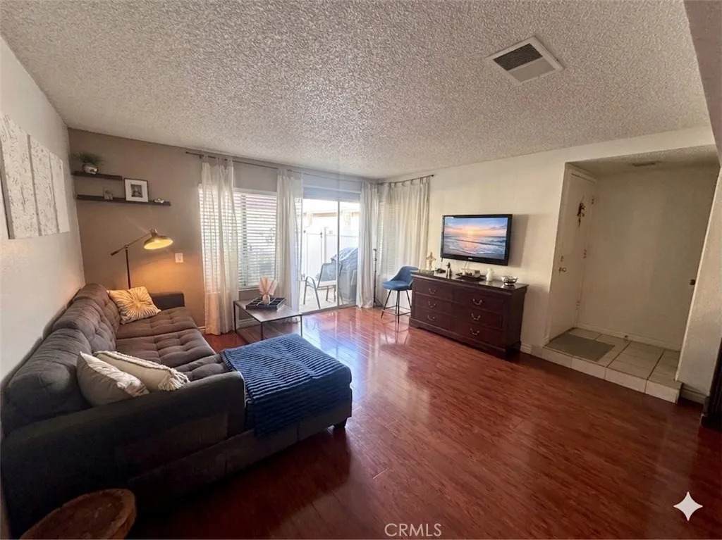 https://bt-photos.global.ssl.fastly.net/sandiego/orig_boomver_2_306674886-1.jpg