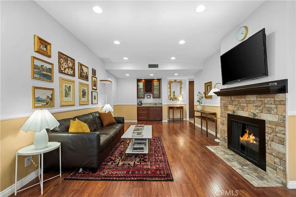 1509 Greenfield Avenue - Photo 1