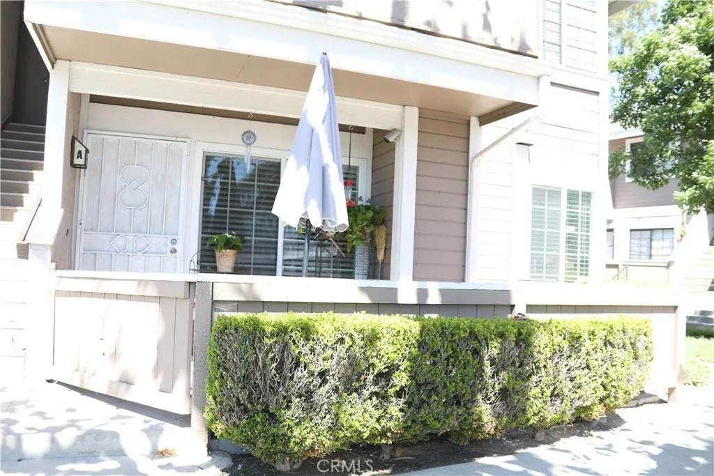 1505 Raitt - Photo 1