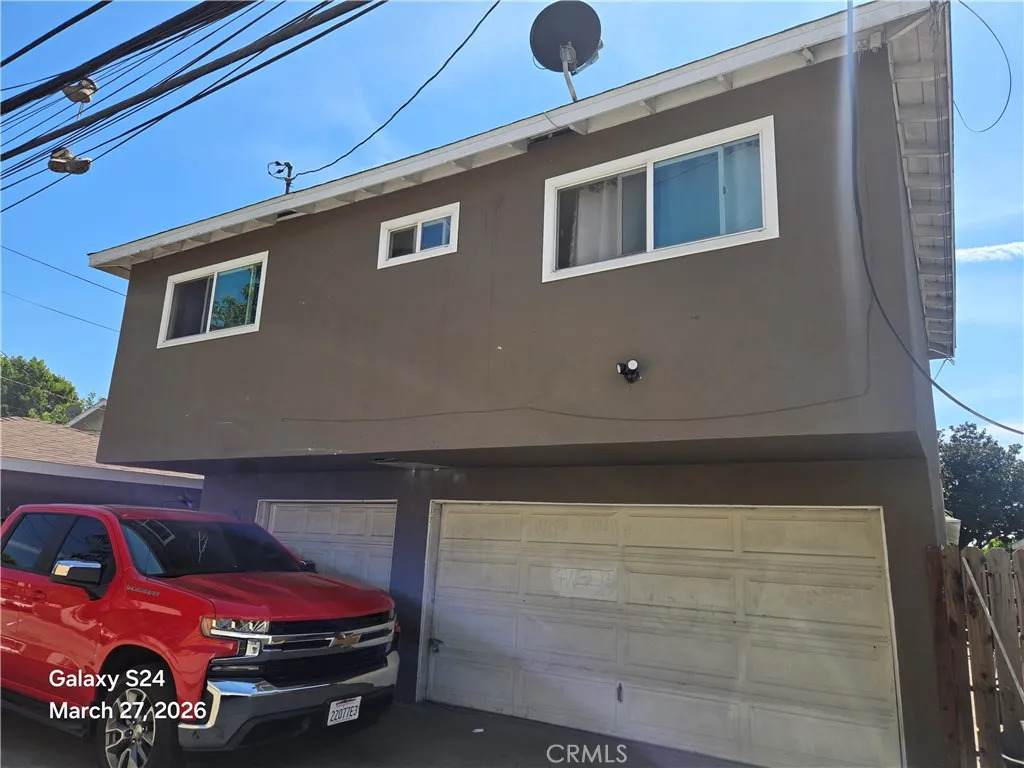 1629 19th - Photo 1