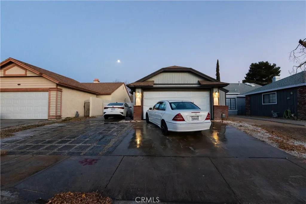 37630 12th - Photo 1