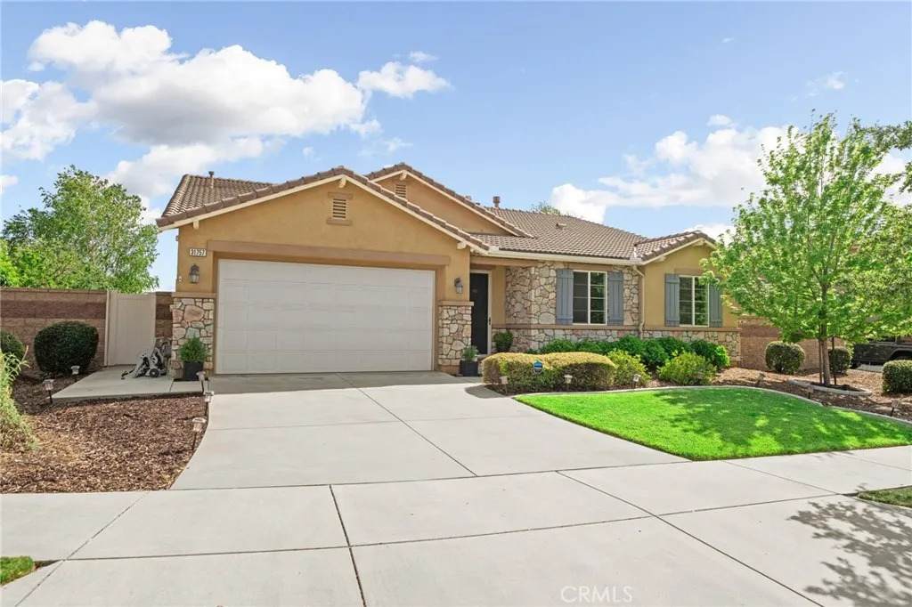 31757 Dove Court - Photo 1