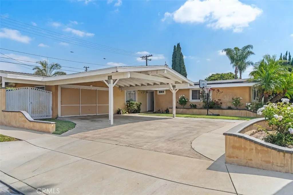 https://bt-photos.global.ssl.fastly.net/sandiego/orig_boomver_2_306711799-1.jpg