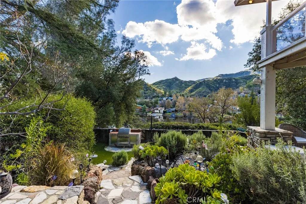 https://bt-photos.global.ssl.fastly.net/sandiego/orig_boomver_2_306712039-1.jpg