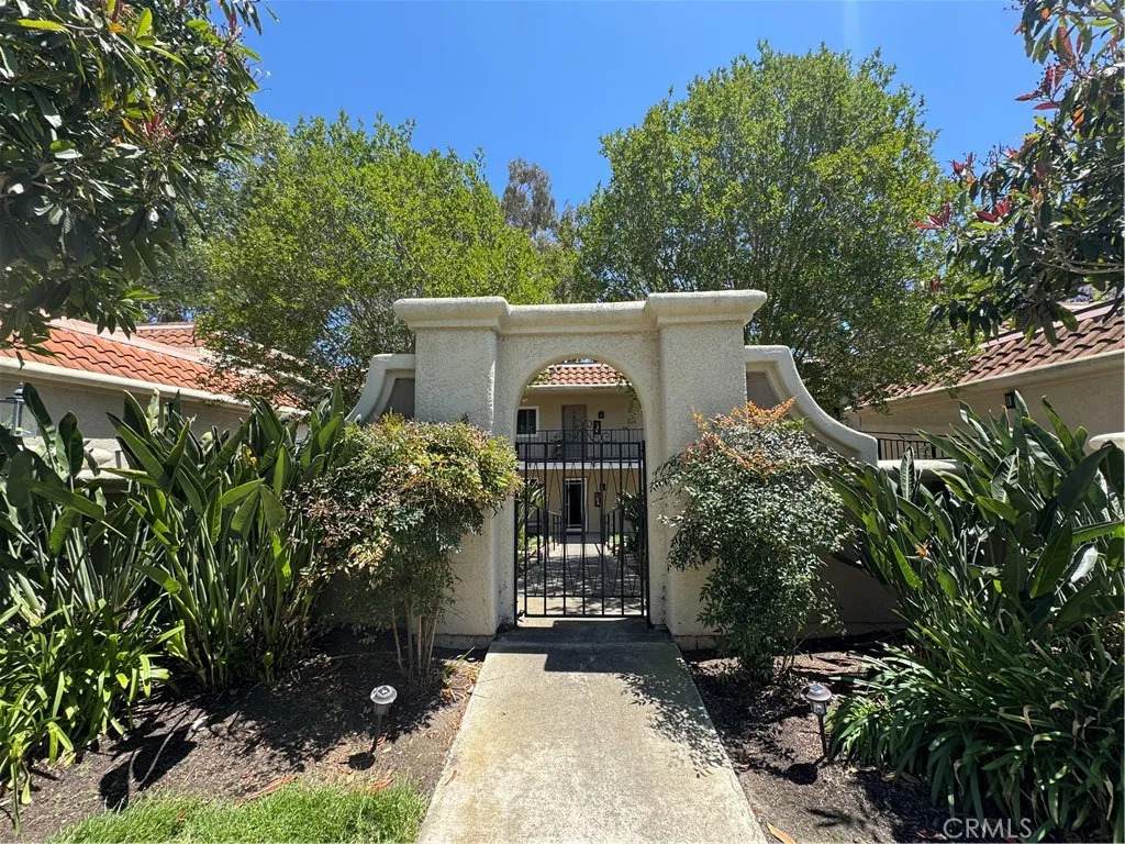 5529 Via La Mesa - Photo 1