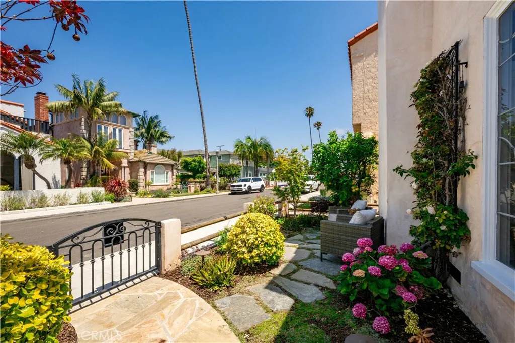 https://bt-photos.global.ssl.fastly.net/sandiego/orig_boomver_2_306713944-1.jpg