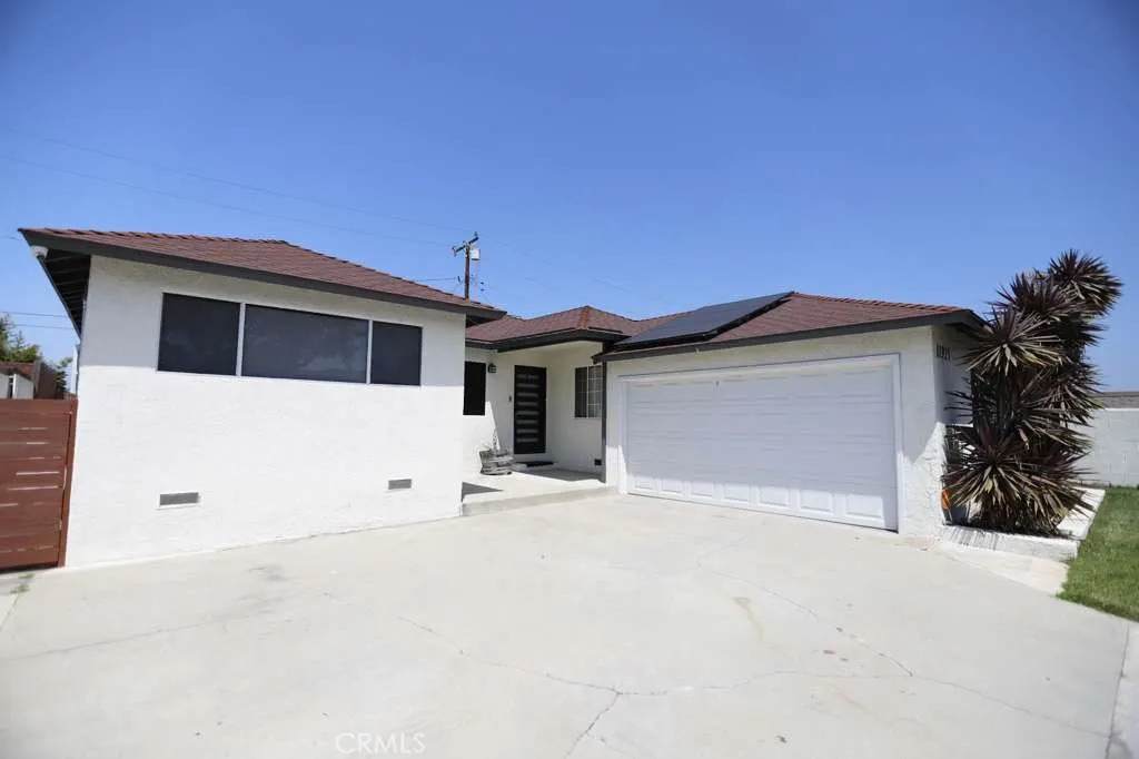 11925 Daleside Avenue - Photo 1