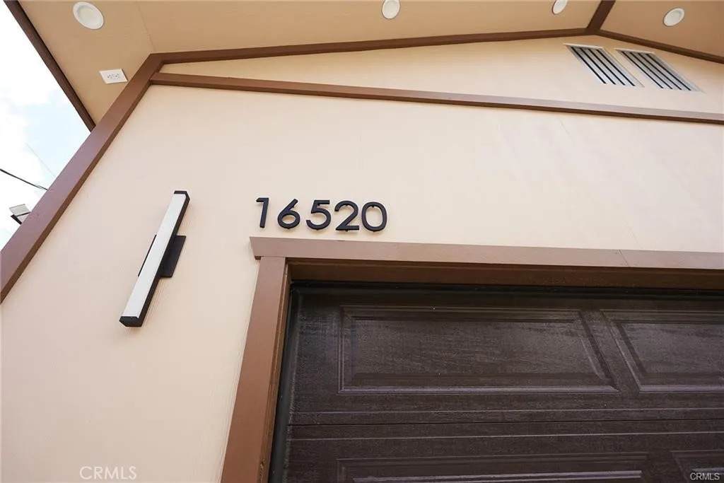16520 Huron - Photo 1