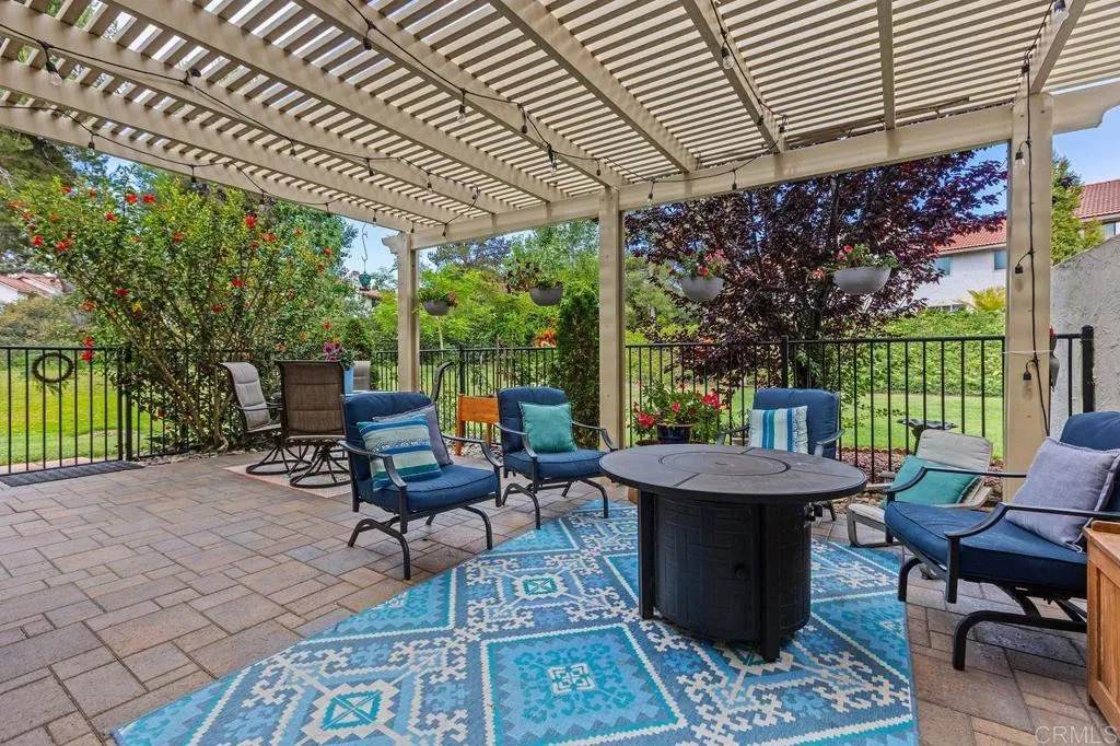 6551 Calle Valperizo - Photo 1