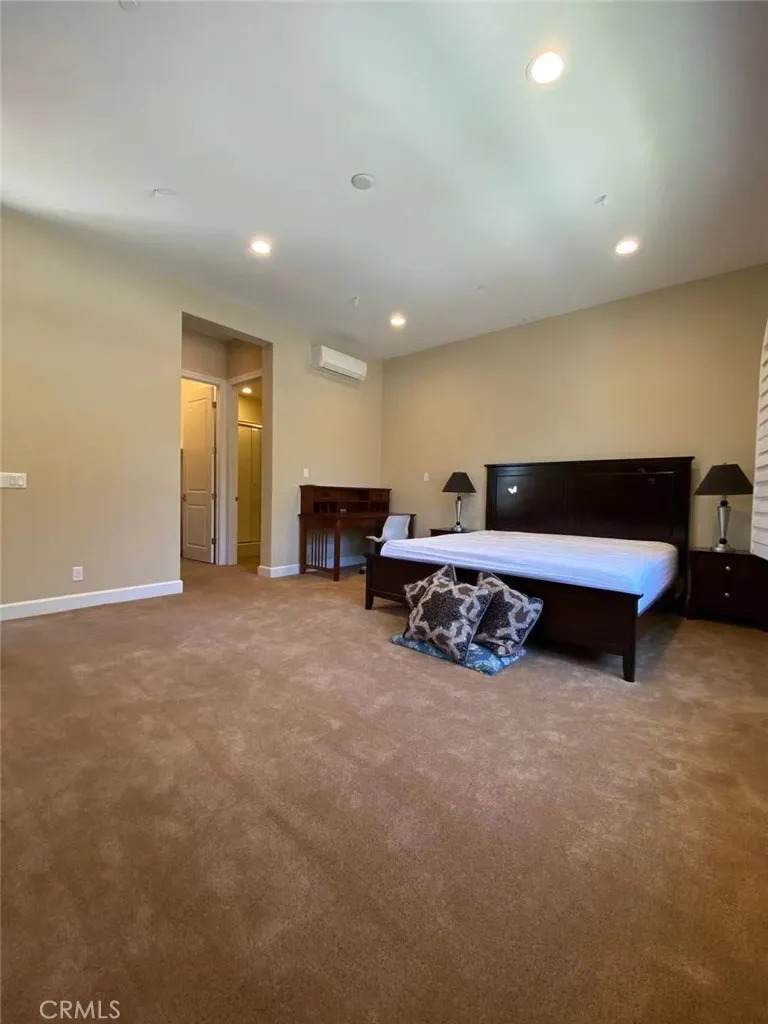 15 Flatiron - Photo 1