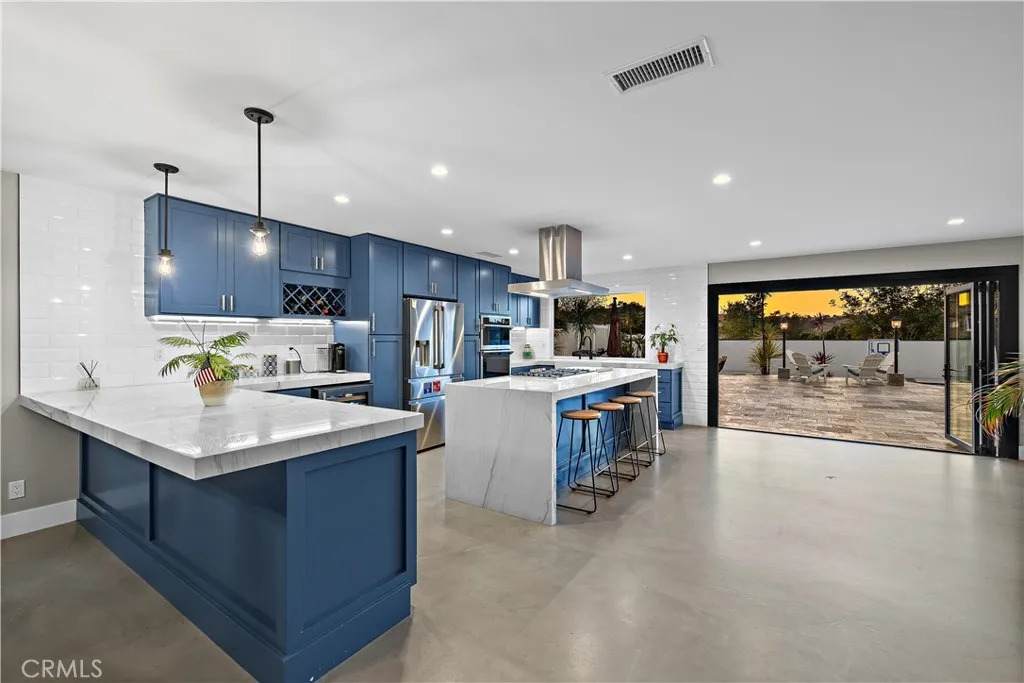 29091 Country Hills - Photo 1