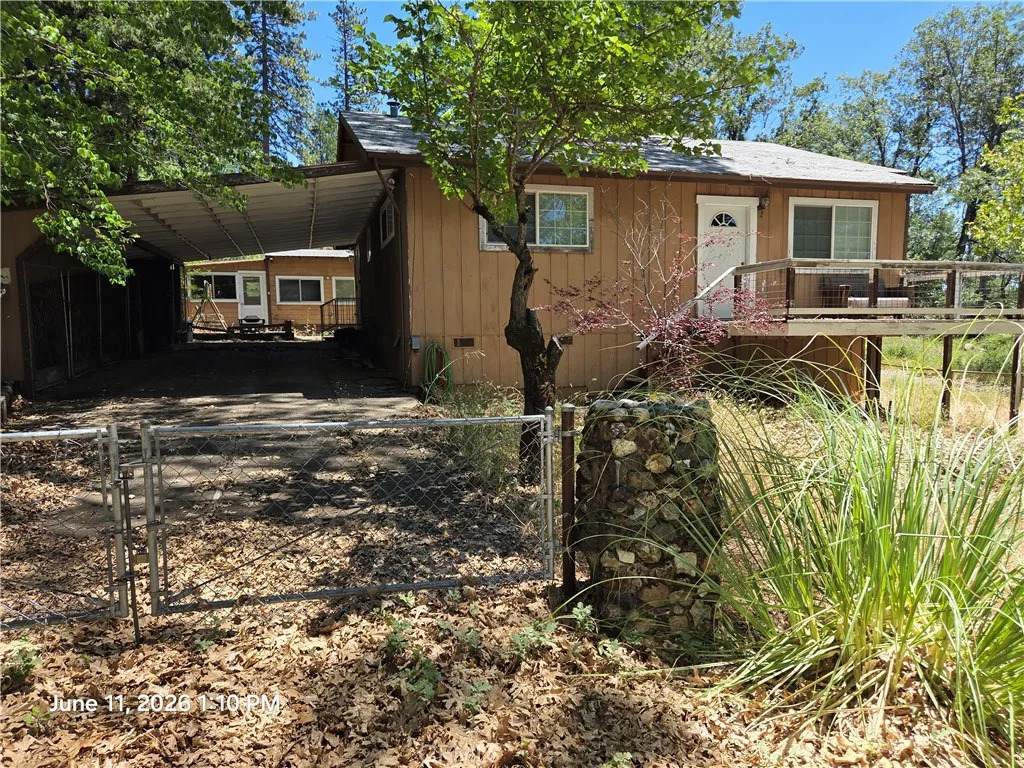 10498 Redwood Road - Photo 1