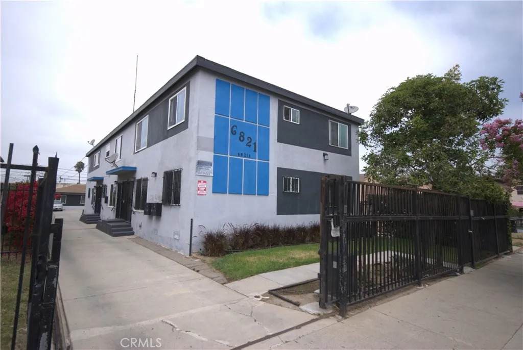 6821 11th Avenue - Photo 1