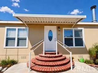 27361 Sierra Hwy - Photo 1