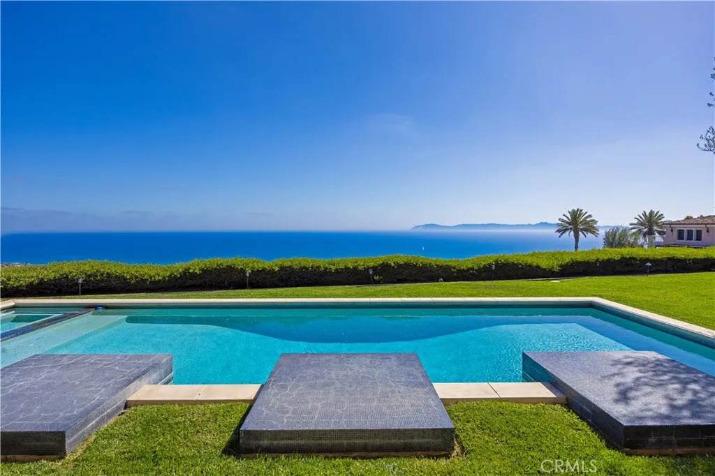 23 Pelican Vista Dr - Photo 1