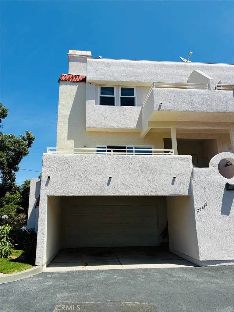 20812 Beach Boulevard - Photo 1