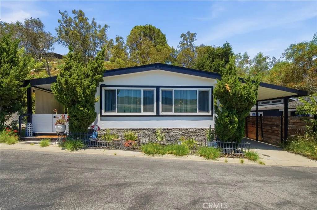23777 Mulholland Hwy Space 107 - Photo 1