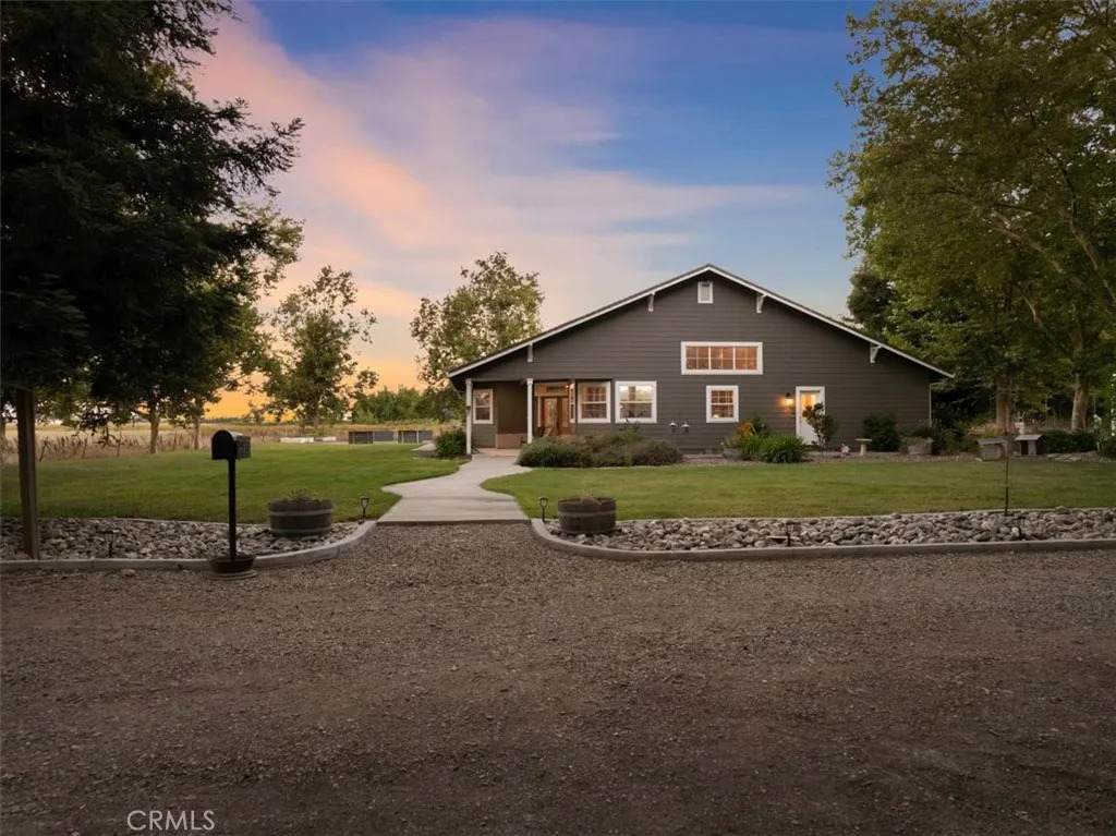 10975 Shasta Boulevard - Photo 1