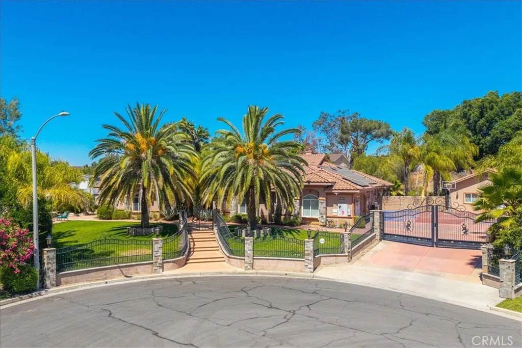 https://bt-photos.global.ssl.fastly.net/sandiego/orig_boomver_2_306759307-1.jpg