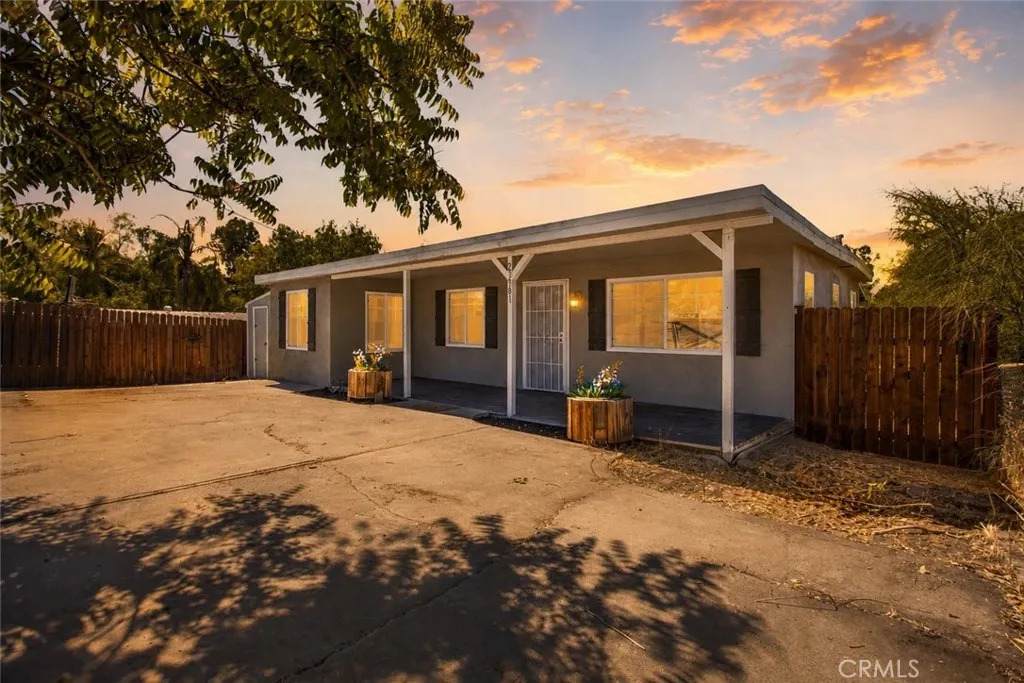 23581 Lake - Photo 1