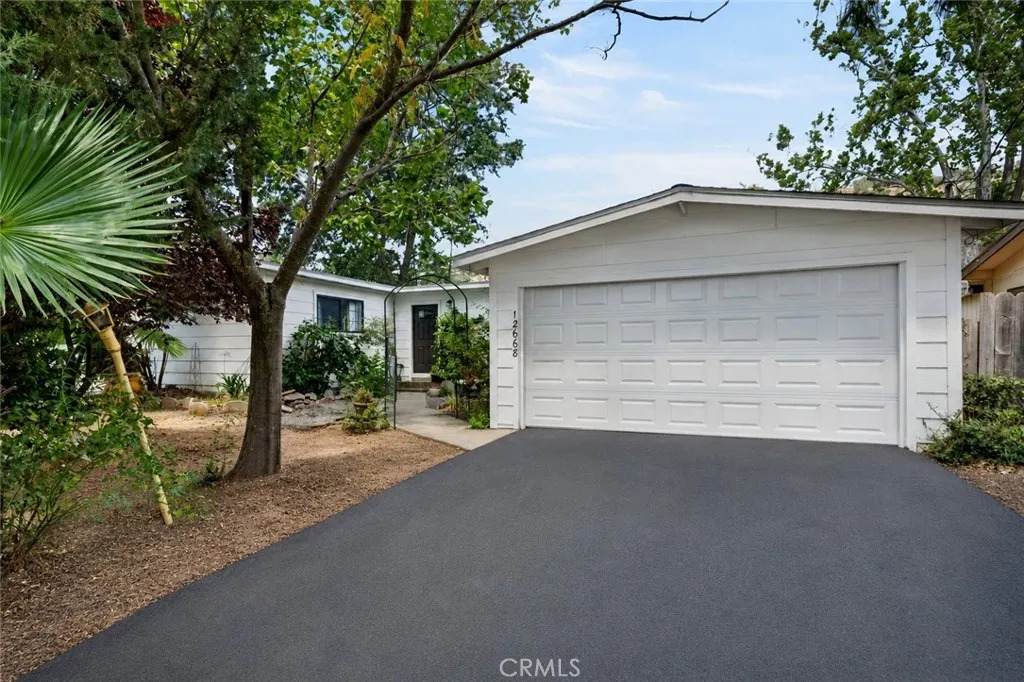 12668 Shoreview - Photo 1