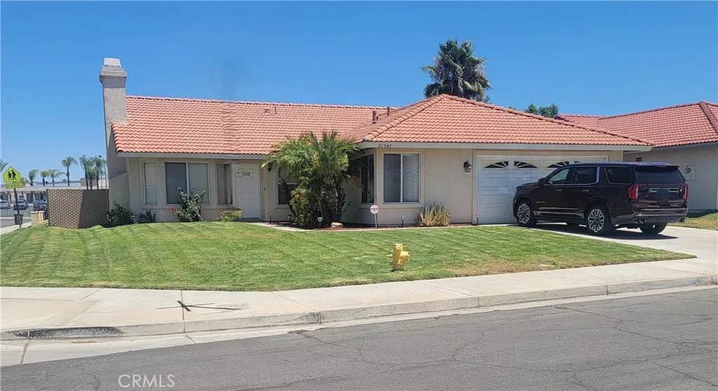 21540 Foxwood Court - Photo 1