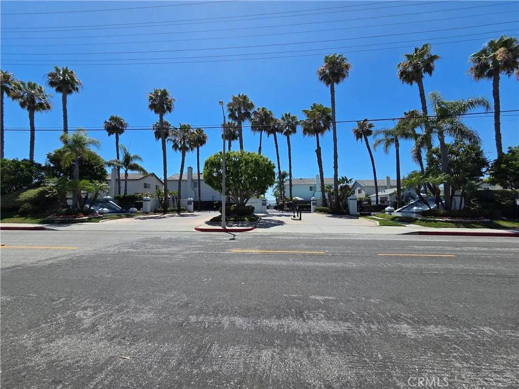 https://bt-photos.global.ssl.fastly.net/sandiego/orig_boomver_1_306762544-1.jpg