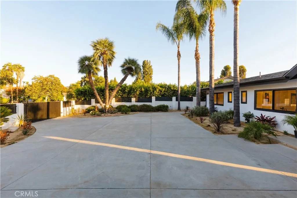 https://bt-photos.global.ssl.fastly.net/sandiego/orig_boomver_2_306763602-1.jpg