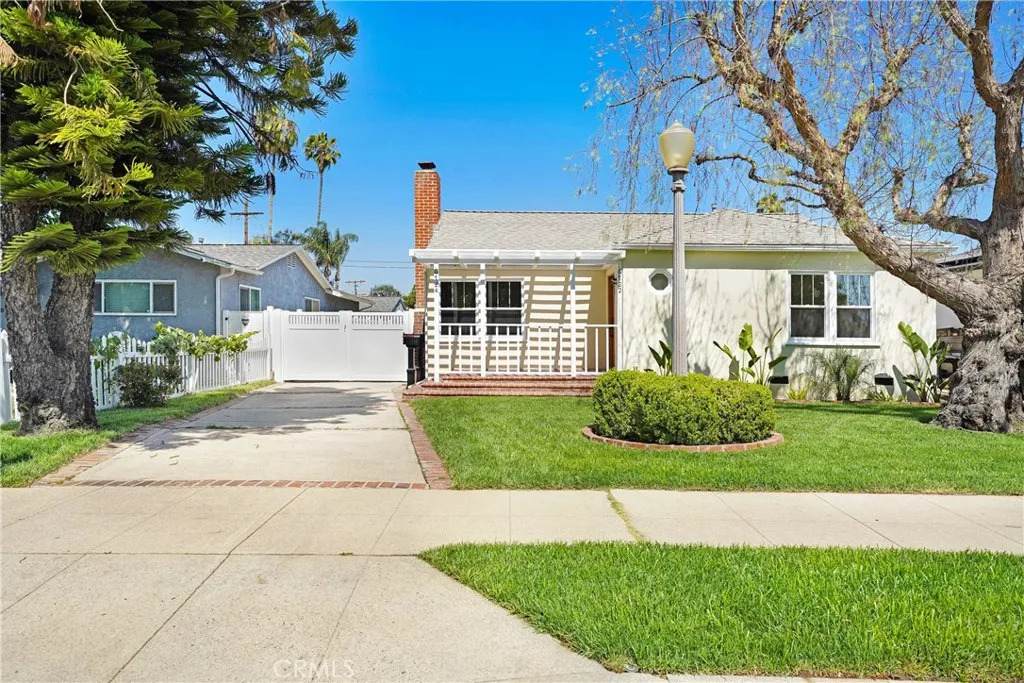 6722 Katherine Ave - Photo 1