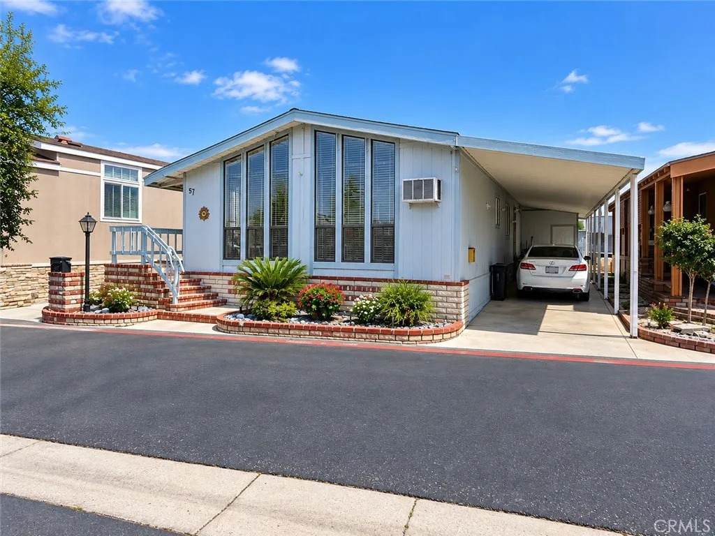 19361 Brookhurst - Photo 1