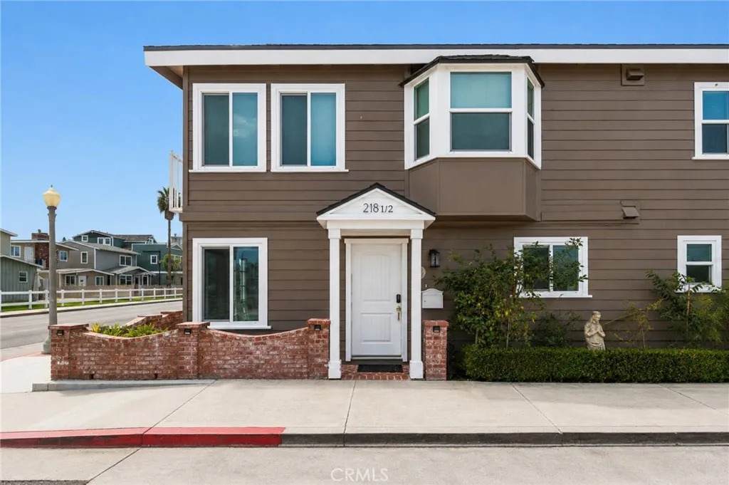 218 Balboa - Photo 1