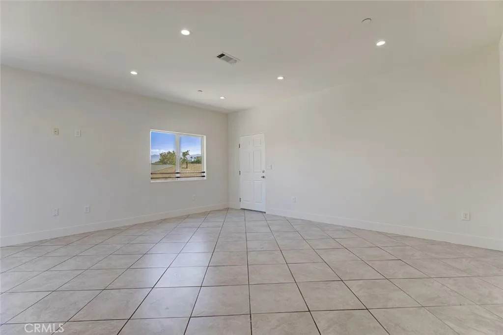 https://bt-photos.global.ssl.fastly.net/sandiego/orig_boomver_2_306789586-1.jpg