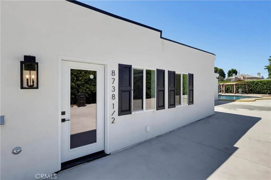 8738 Paso Robles - Photo 1