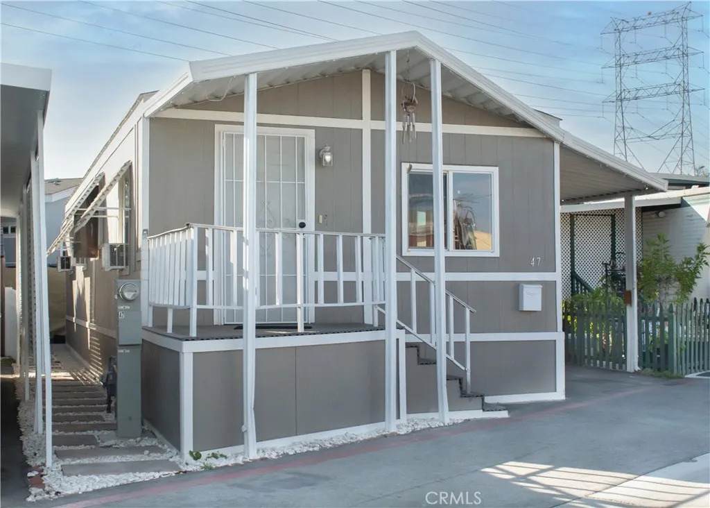 8723 Artesia - Photo 1