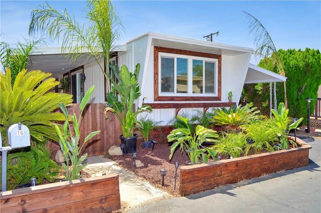 https://bt-photos.global.ssl.fastly.net/sandiego/orig_boomver_2_307060644-1.jpg
