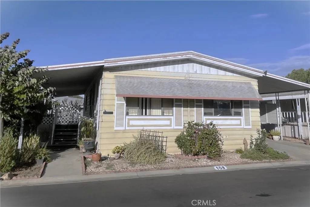 9391 California - Photo 1