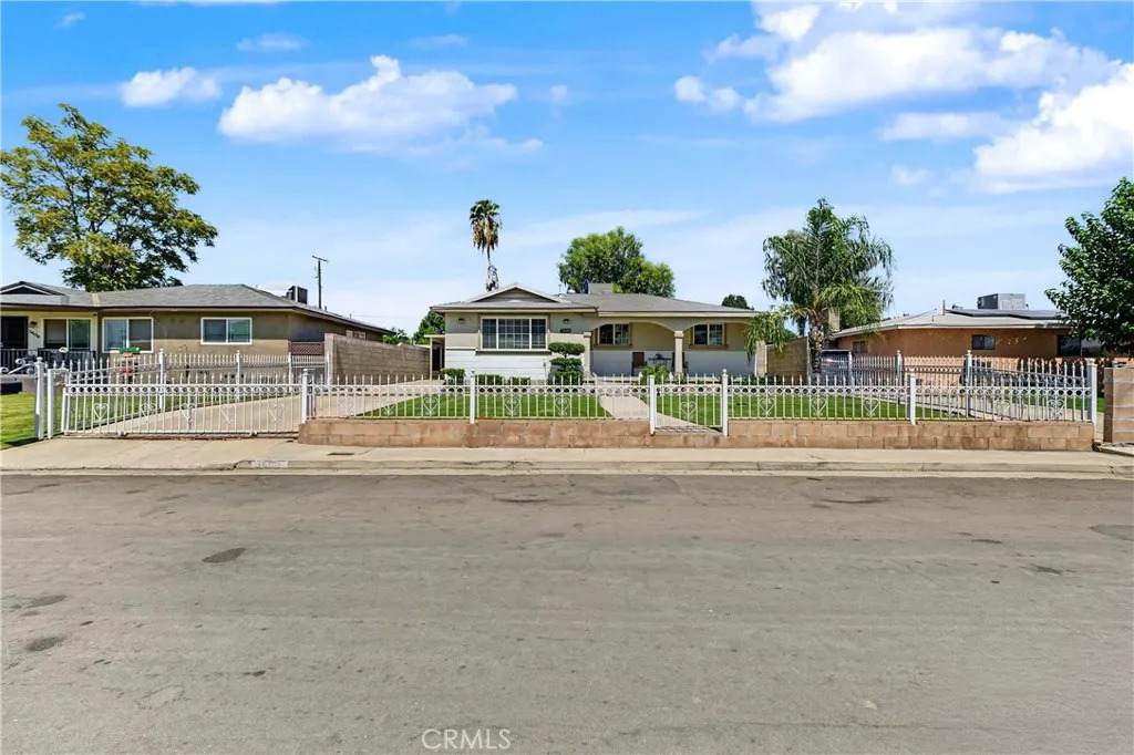 3608 Jean - Photo 1