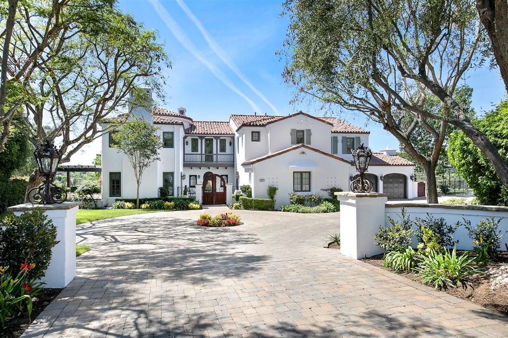 6108 Avenida Del Duque - Photo 1