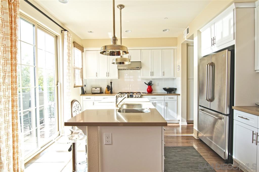 8993 Lightwave Ave - Photo 1