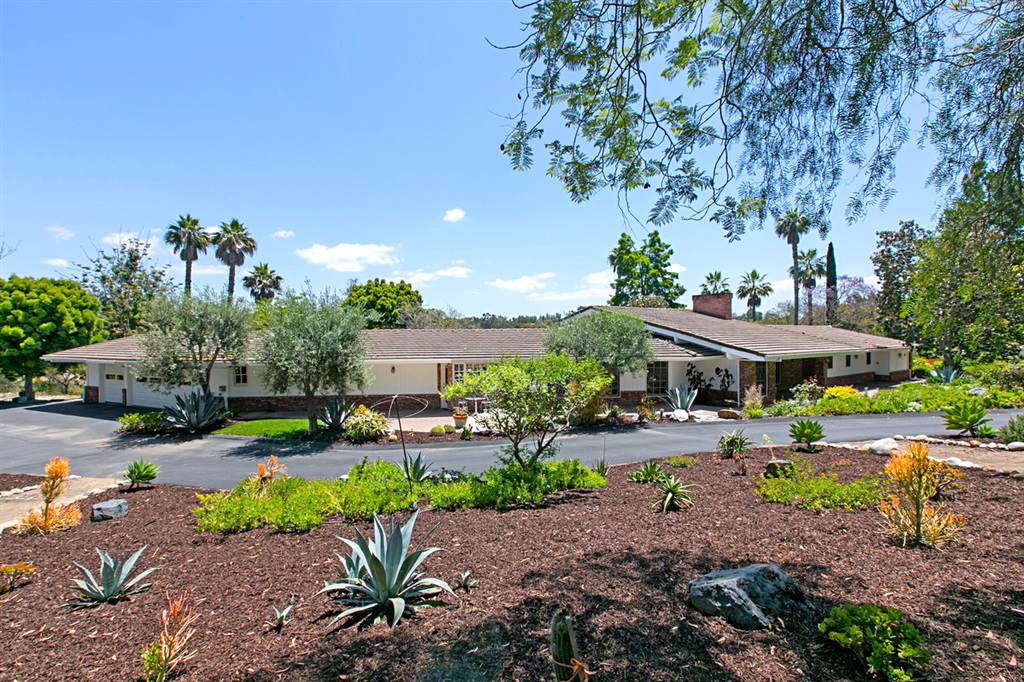 18041 Avenida Alondra - Photo 1