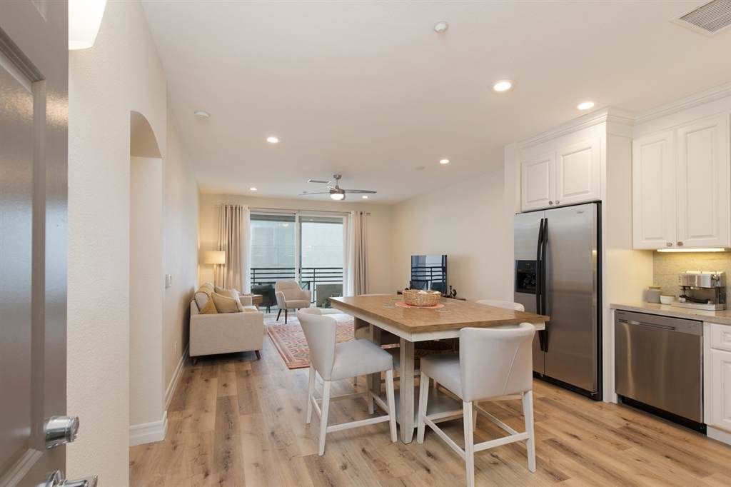550 Park Blvd. - Photo 1