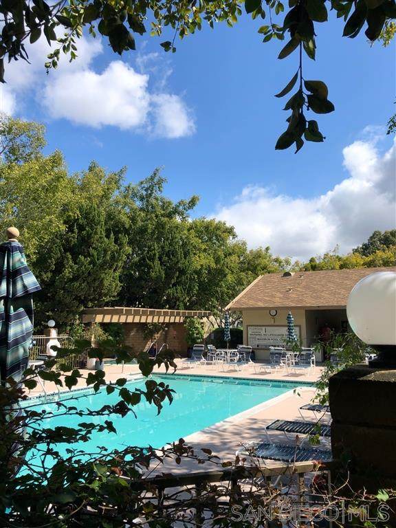 4248 Palm Ave - Photo 1