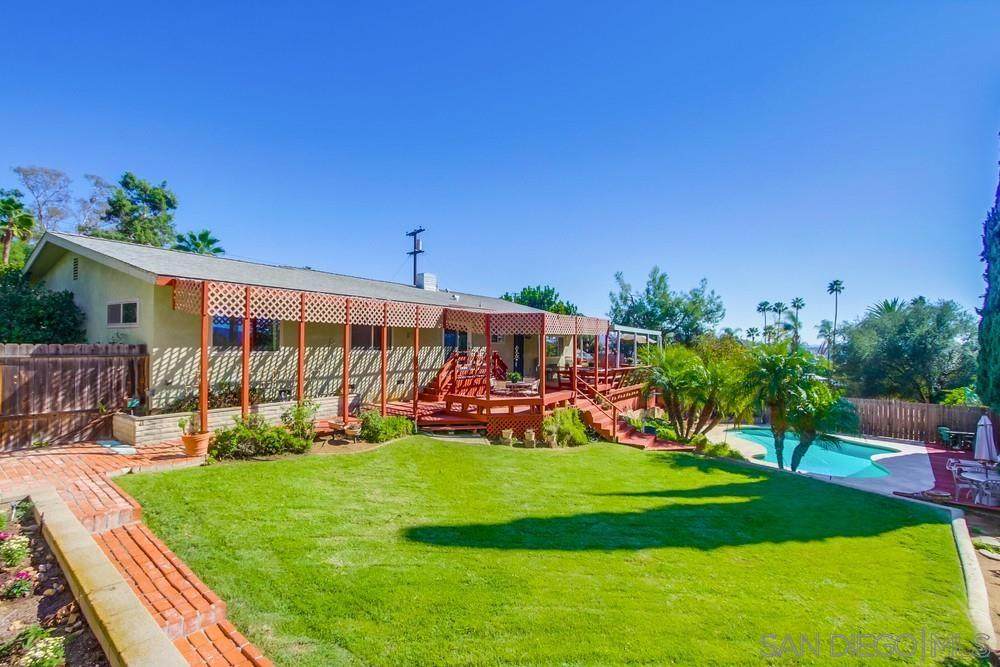 1547 Tibidabo Dr - Photo 1